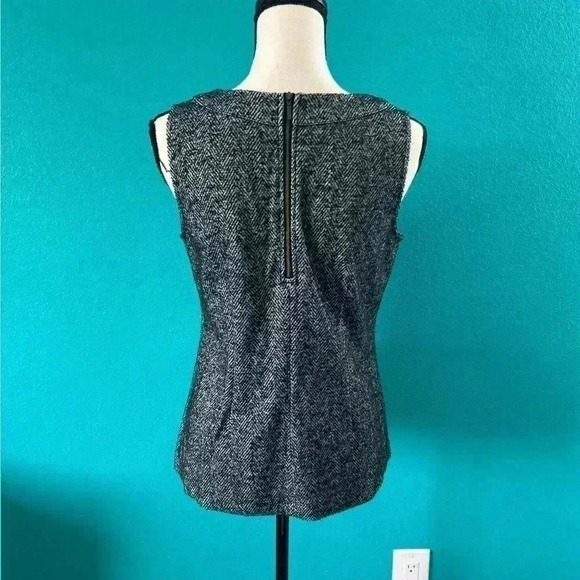 Cabi black, white, and grey speckle tweed vest top in size small - Picture 2 of 4